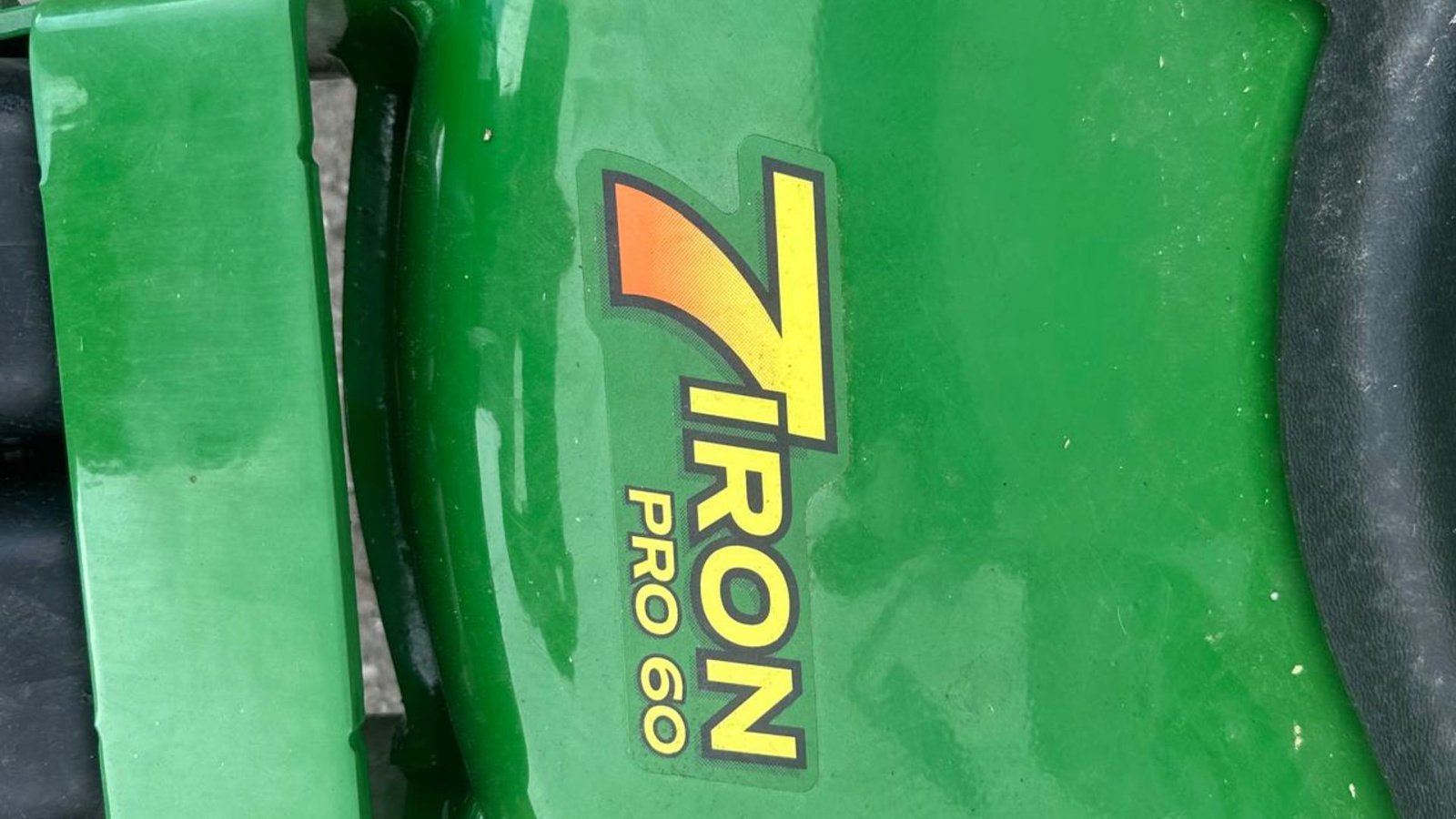 Rasentraktor des Typs John Deere 1575, Gebrauchtmaschine in Middelfart (Bild 8)