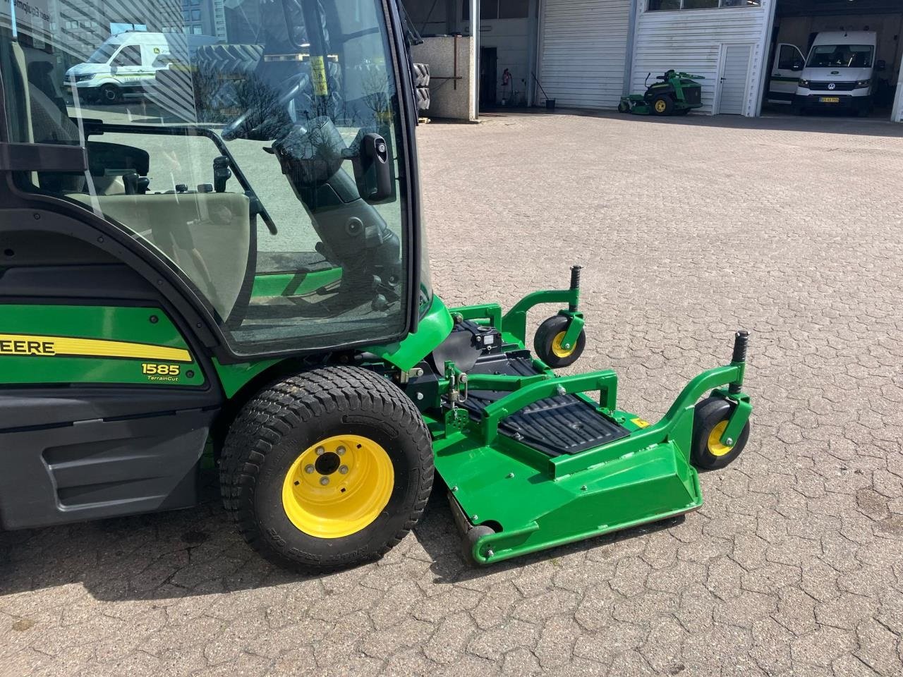 Rasentraktor a típus John Deere 1585 M/72" FASTBACK, Gebrauchtmaschine ekkor: Trige (Kép 12)
