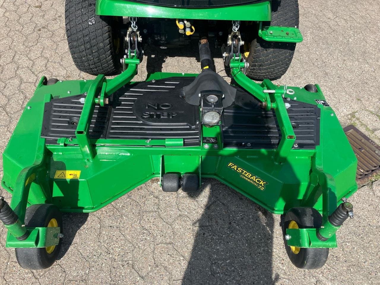 Rasentraktor a típus John Deere 1585 M/72" FASTBACK, Gebrauchtmaschine ekkor: Trige (Kép 8)