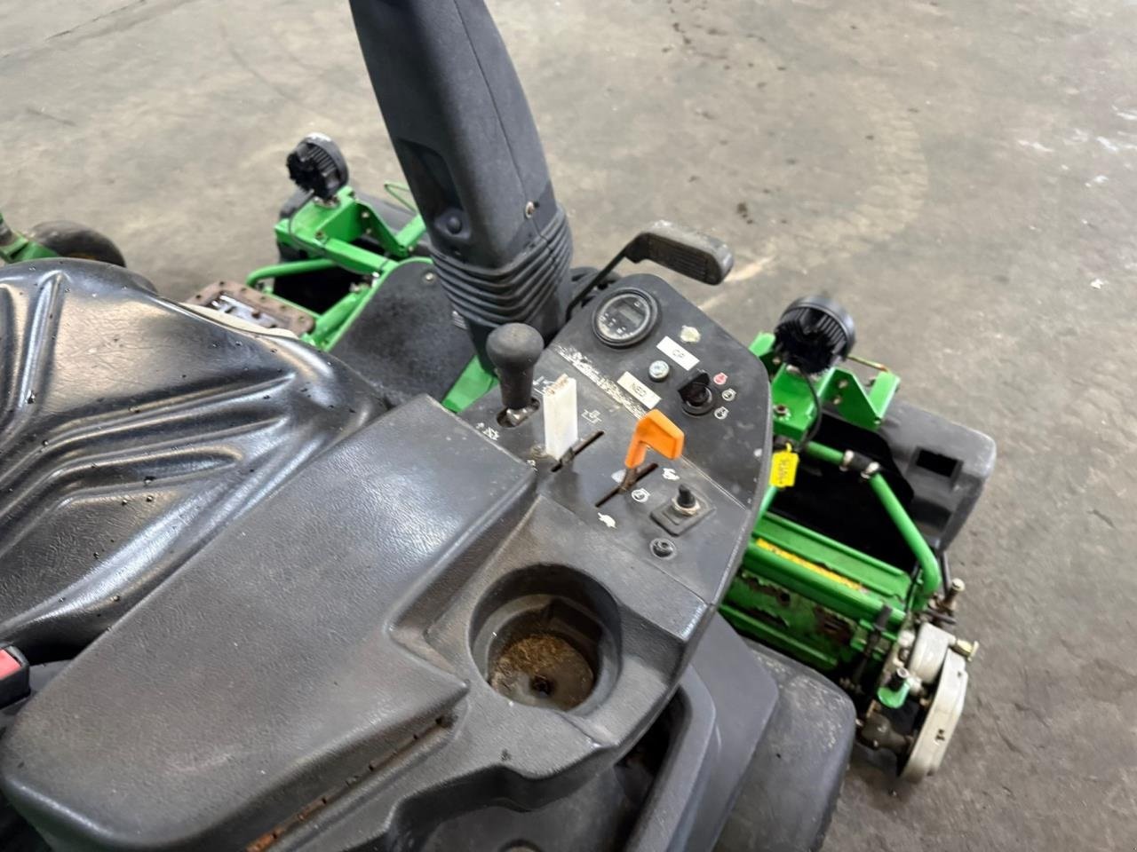 Rasentraktor a típus John Deere 2500 B, Gebrauchtmaschine ekkor: Bramming (Kép 7)