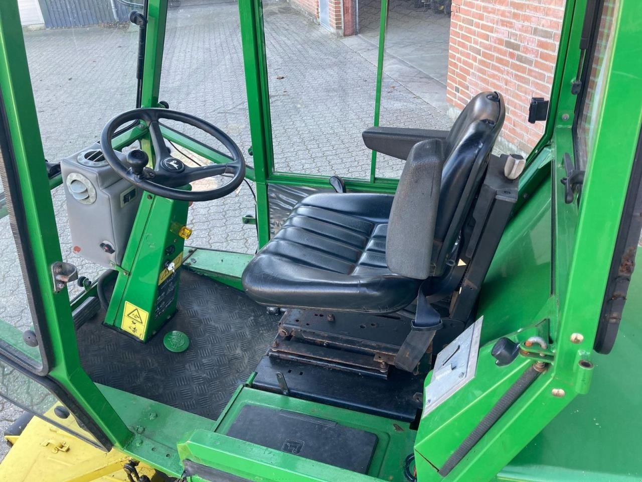 Rasentraktor a típus John Deere F935, Gebrauchtmaschine ekkor: Trige (Kép 14)