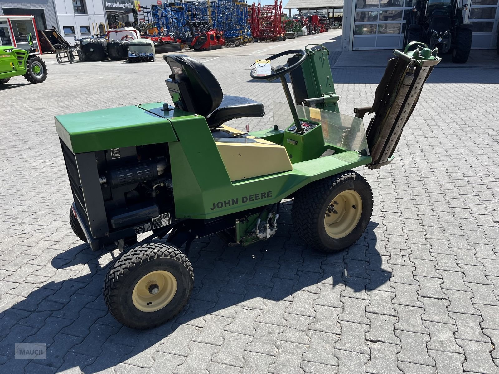Rasentraktor des Typs John Deere Spindelmäher Kontinent GOD 3D, Gebrauchtmaschine in Burgkirchen (Bild 5)