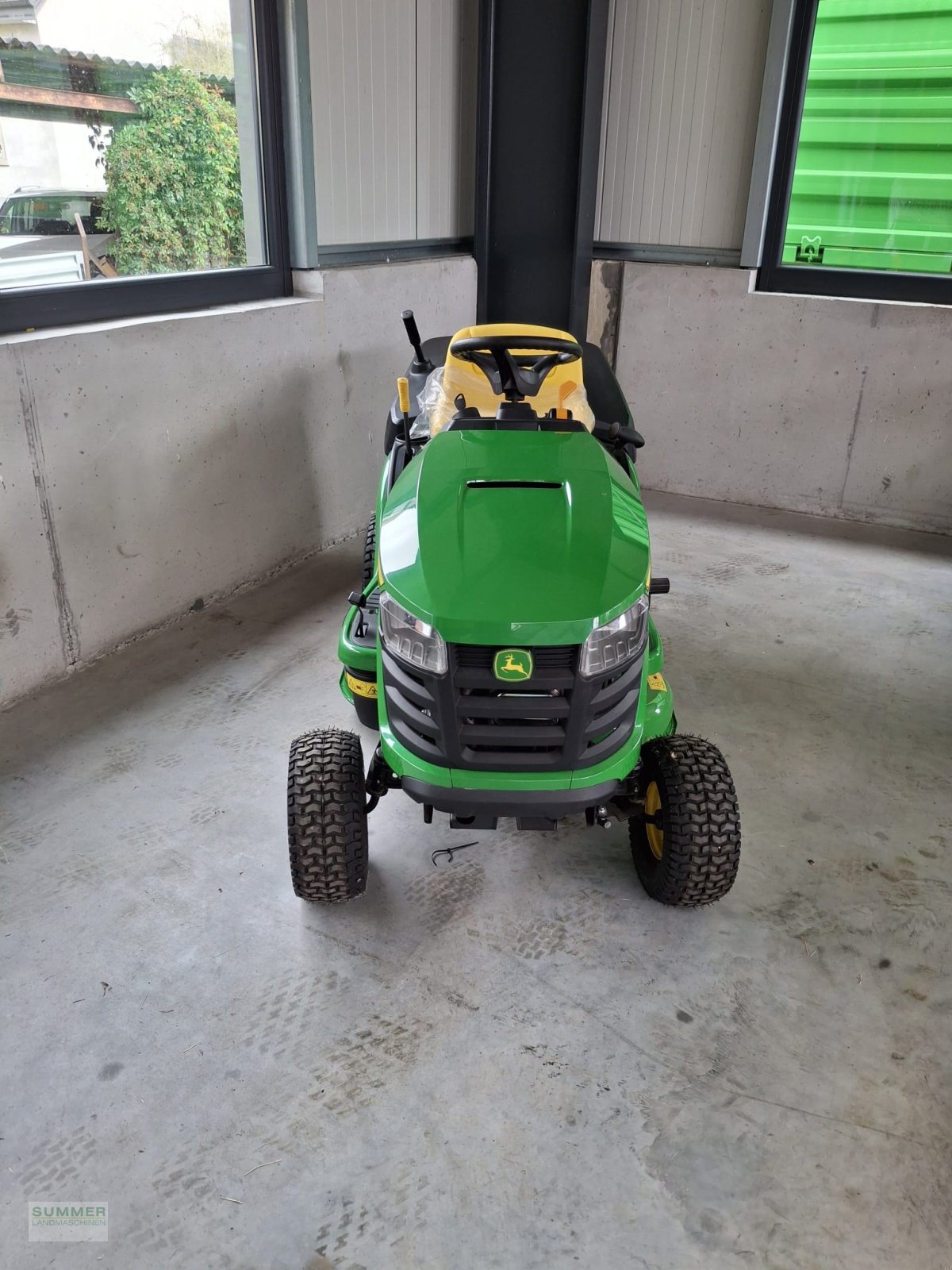 Rasentraktor a típus John Deere X 117 r, Neumaschine ekkor: Pforzheim (Kép 2)