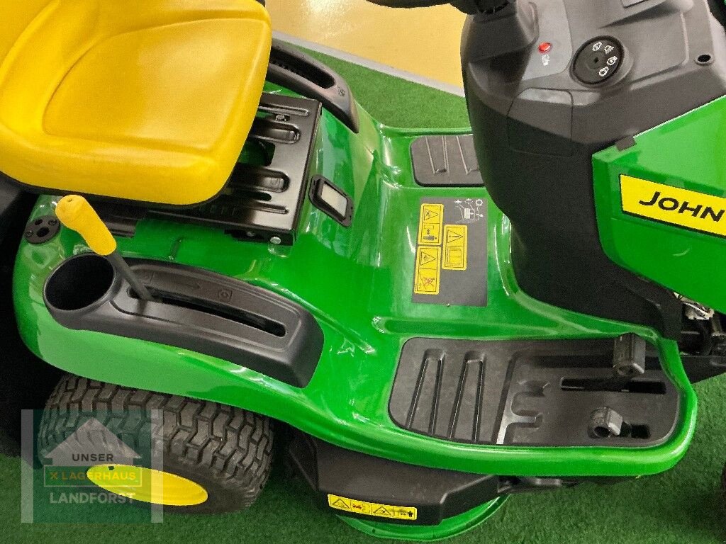 Rasentraktor Türe ait John Deere X 117 R, Gebrauchtmaschine içinde Kapfenberg (resim 6)