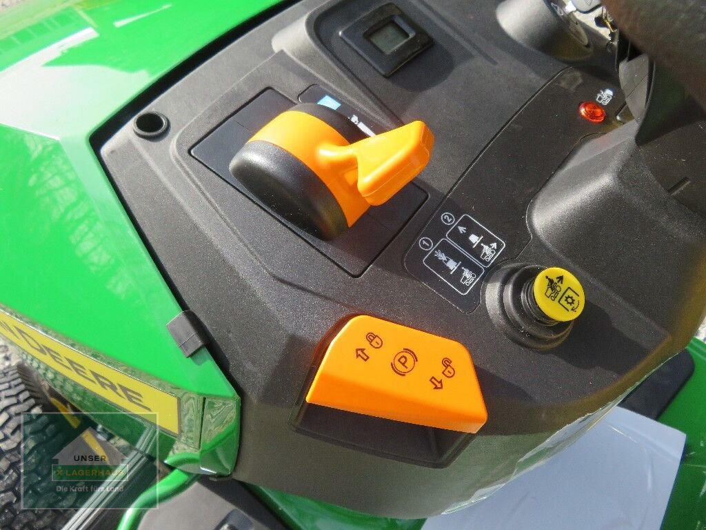 Rasentraktor a típus John Deere X 147 R, Neumaschine ekkor: Hofkirchen (Kép 12)