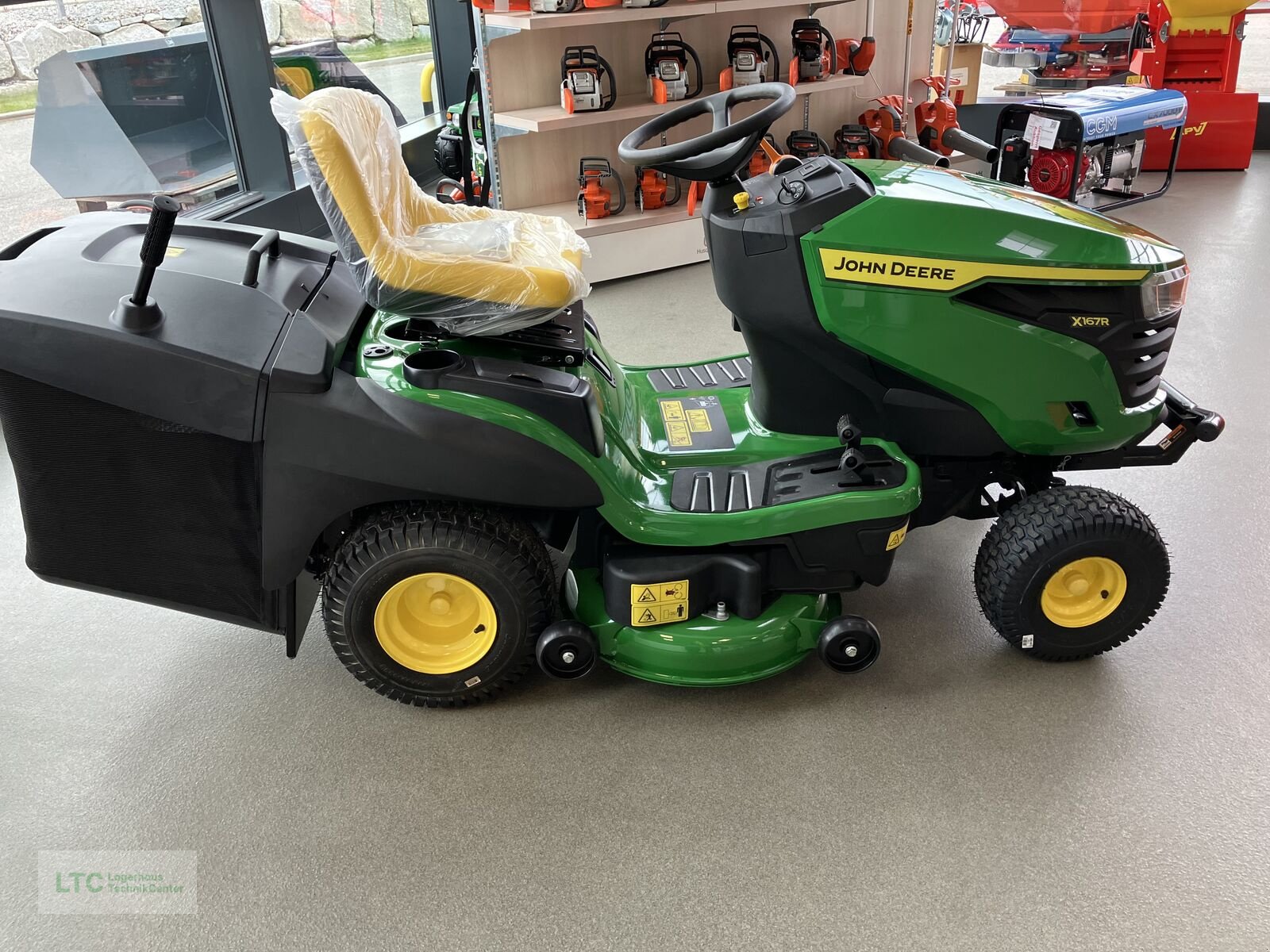 Rasentraktor typu John Deere X 167R, Neumaschine v Redlham (Obrázek 7)