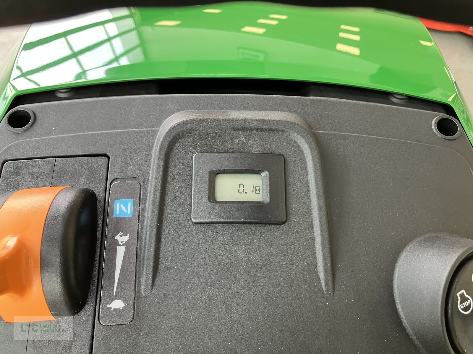 Rasentraktor typu John Deere X 167R, Neumaschine v Redlham (Obrázek 12)