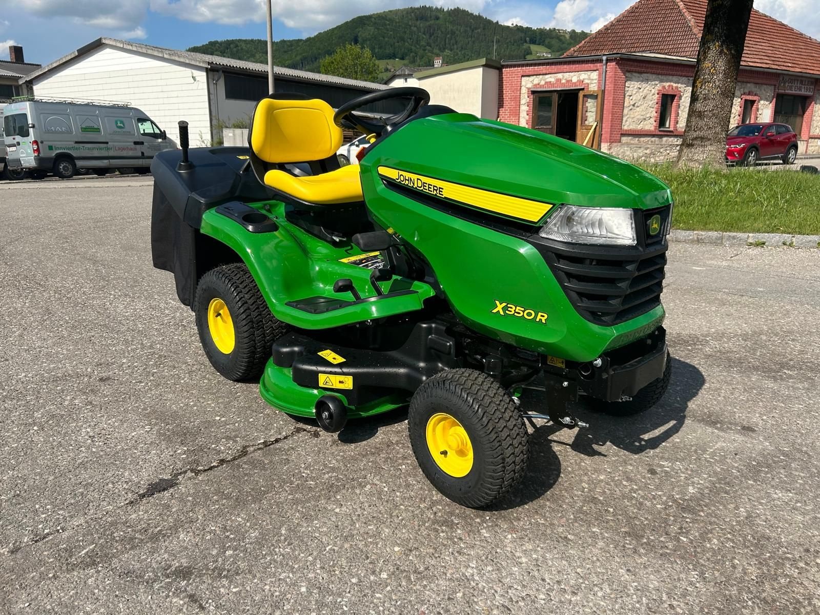 Rasentraktor za tip John Deere X 350 R, Neumaschine u Kirchdorf (Slika 1)