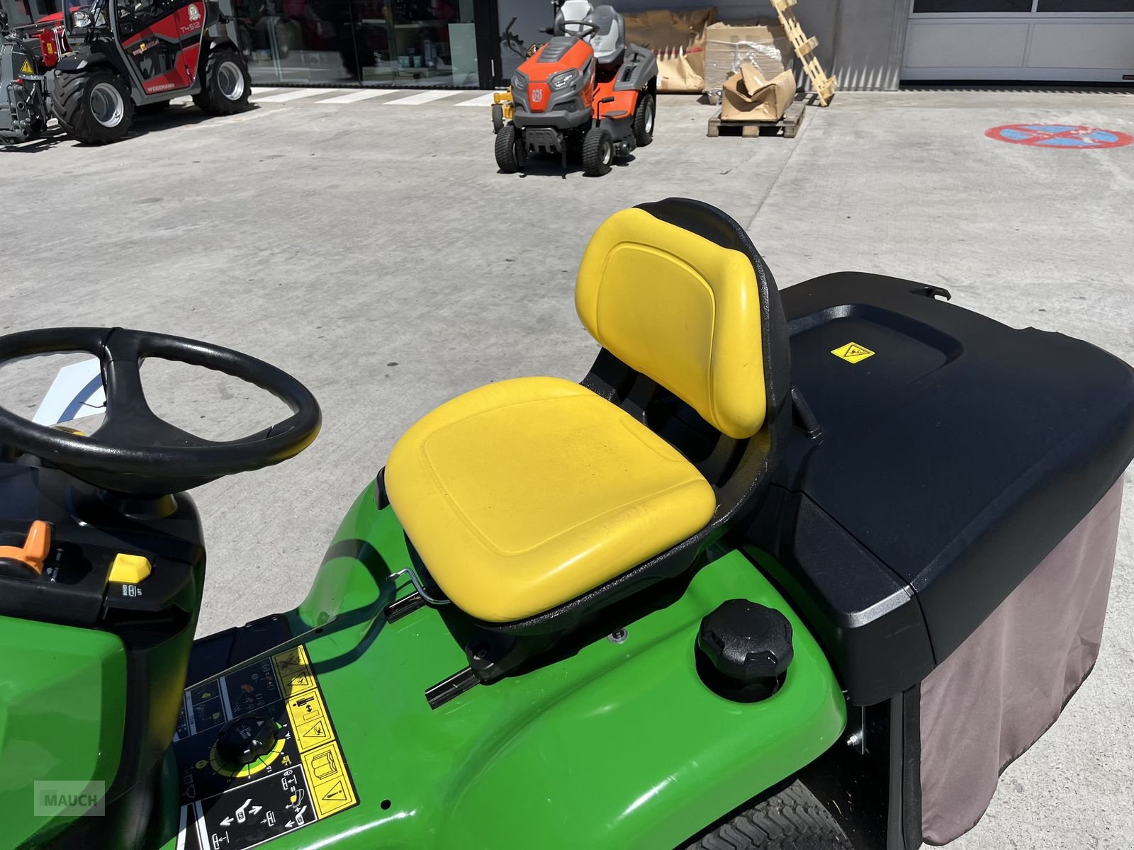 Rasentraktor typu John Deere X 350R nur 55h, Gebrauchtmaschine v Burgkirchen (Obrázek 12)