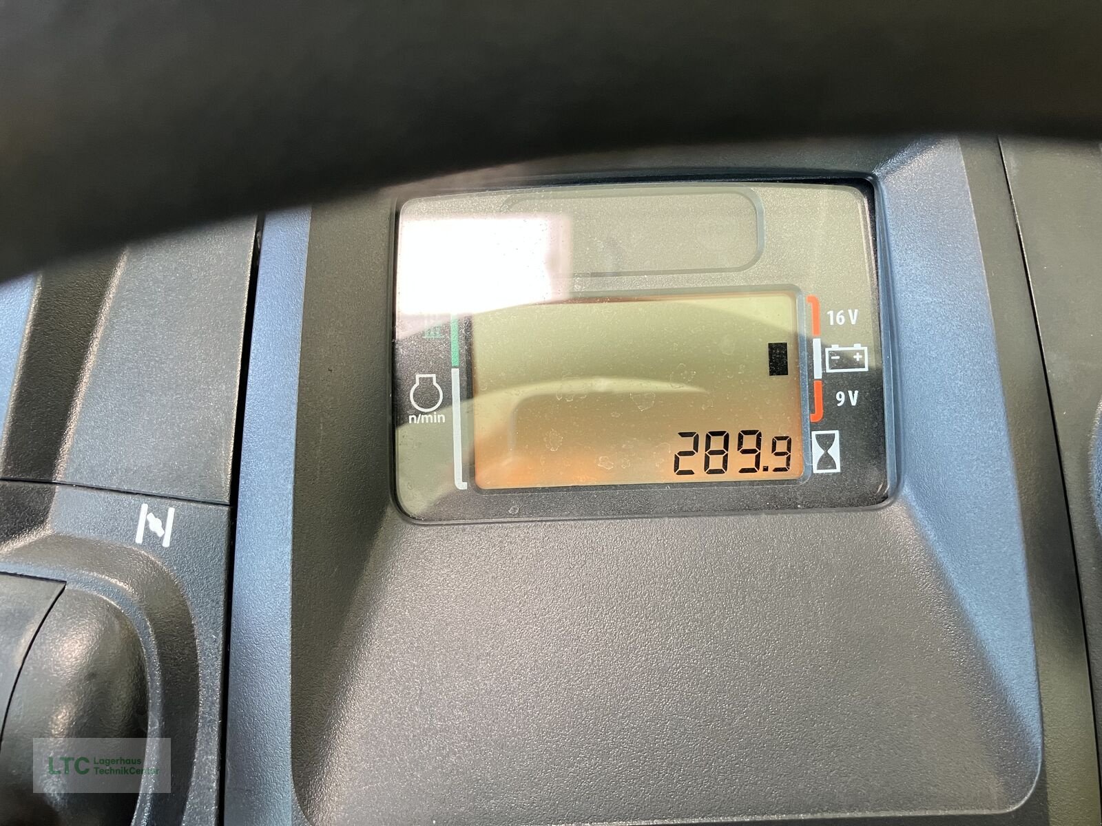 Rasentraktor typu John Deere X 350R, Gebrauchtmaschine v Redlham (Obrázek 11)