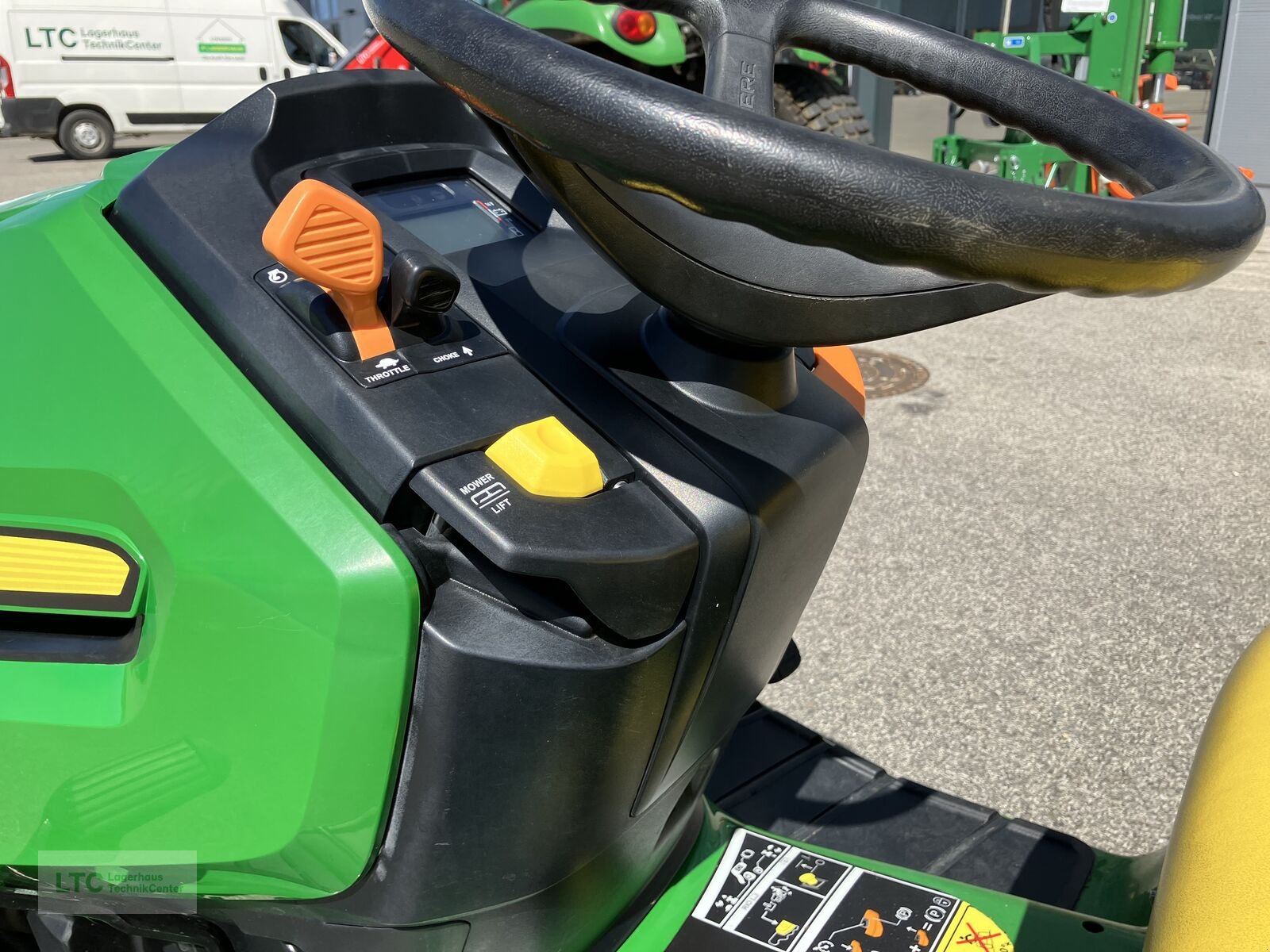 Rasentraktor typu John Deere X 350R, Gebrauchtmaschine v Redlham (Obrázek 10)