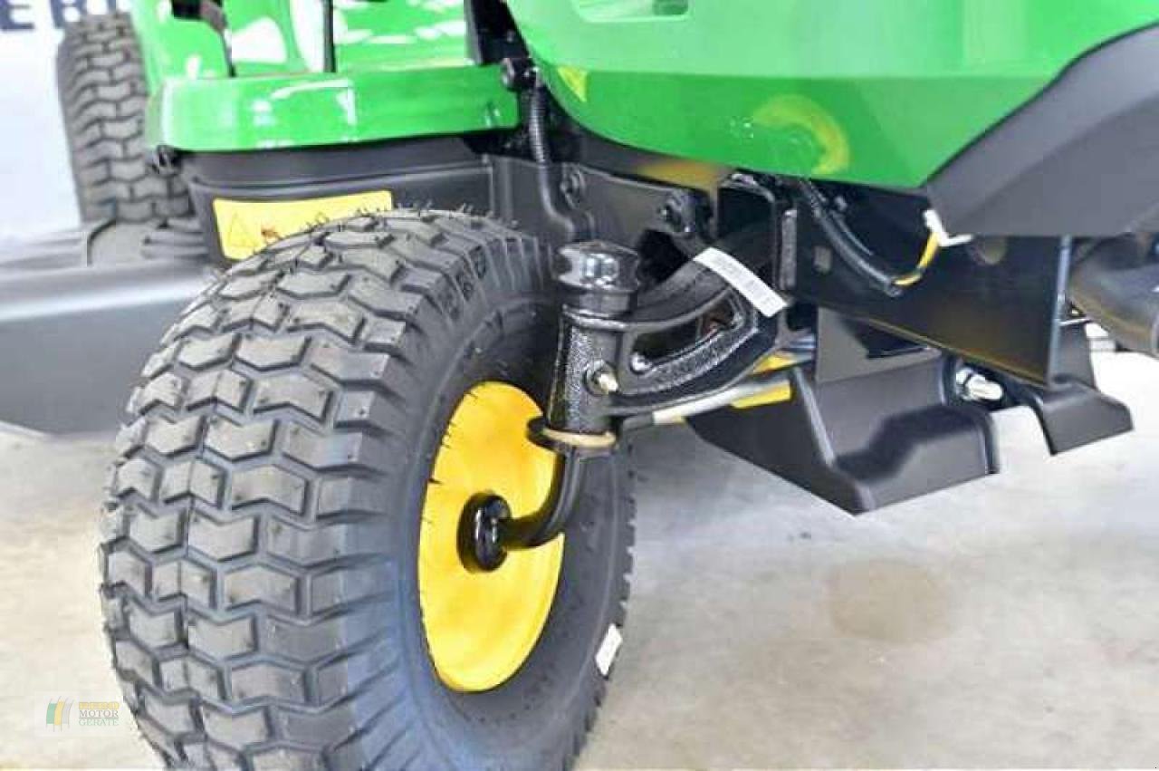 Rasentraktor of the type John Deere X107 RASENTRAKTOR, Neumaschine in Bredstedt (Picture 9)