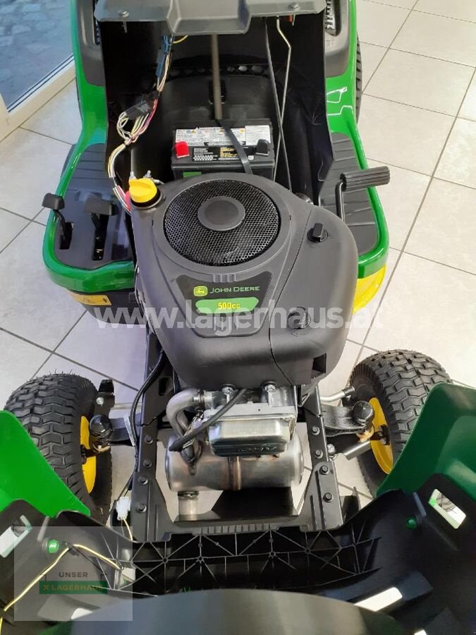 Rasentraktor des Typs John Deere X117R, Neumaschine in Wolkersdorf (Bild 6)