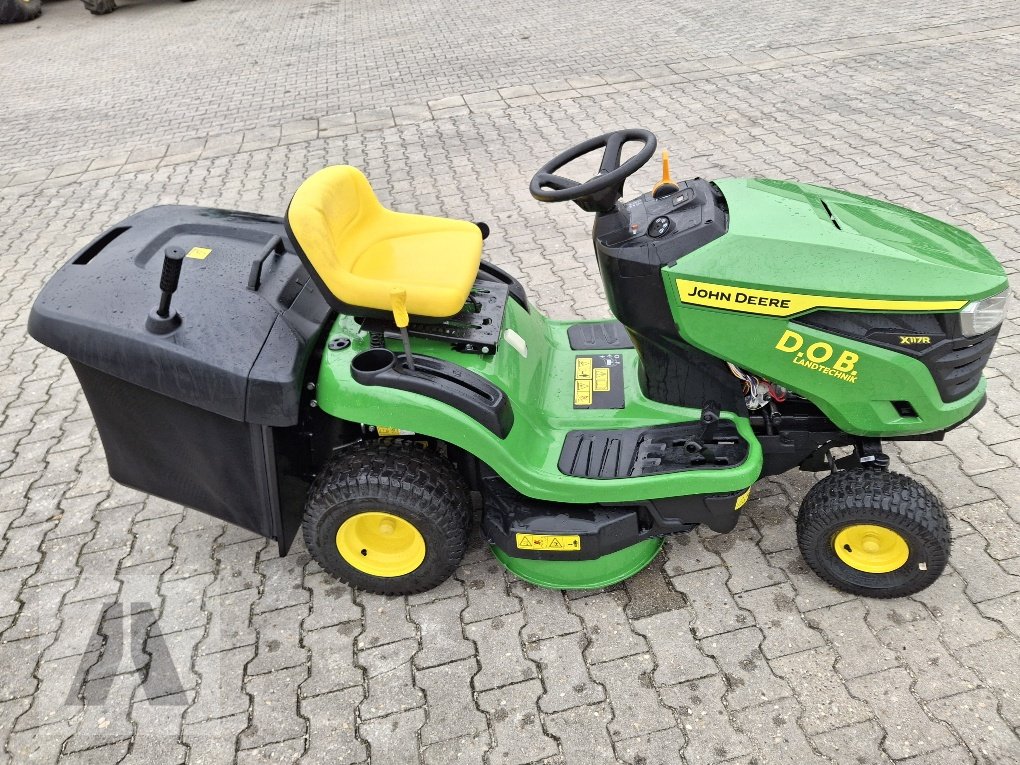 Rasentraktor typu John Deere X117R, Neumaschine v Regensburg (Obrázek 2)