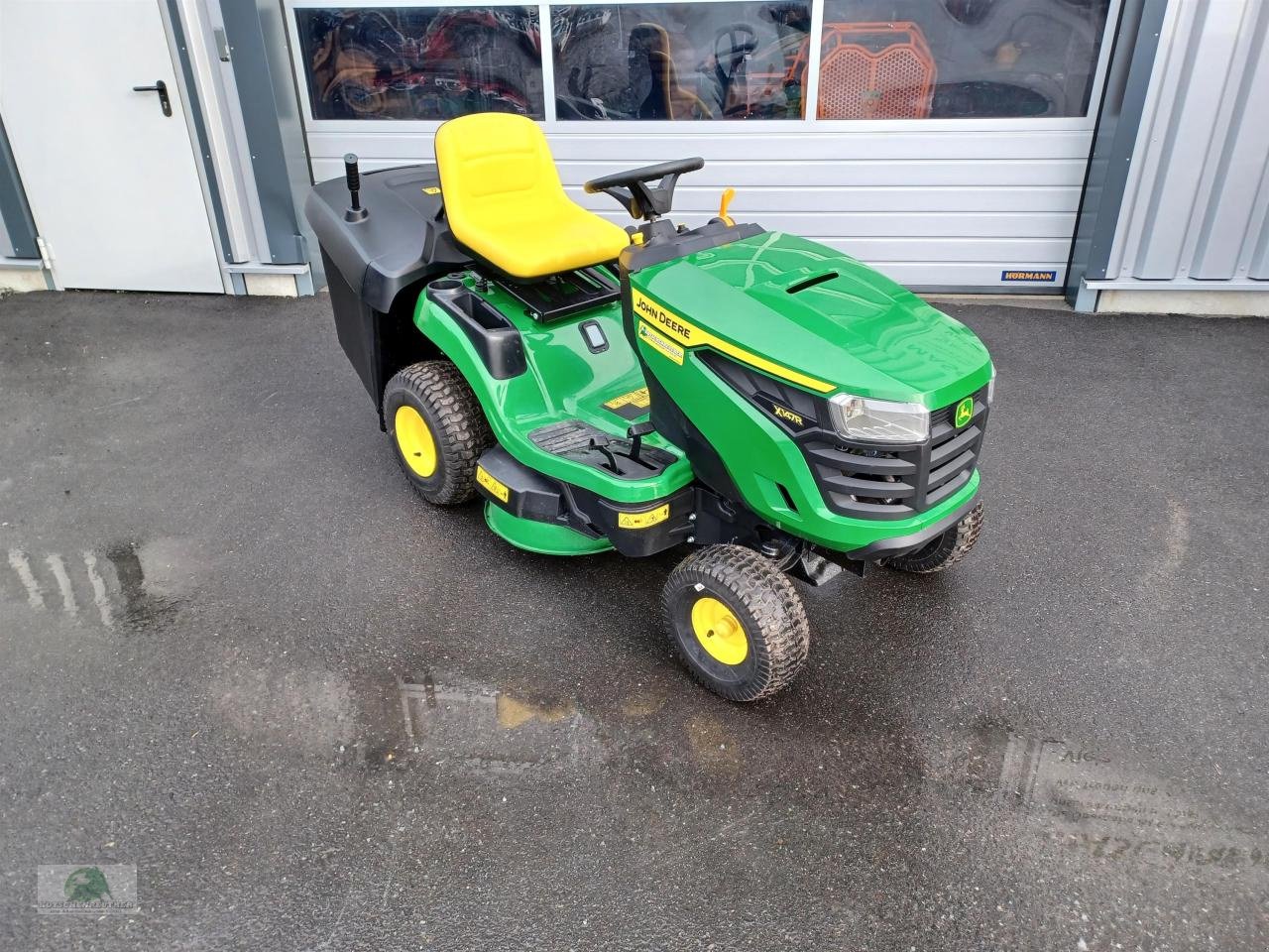 Rasentraktor a típus John Deere X147R, Neumaschine ekkor: Steinwiesen (Kép 3)