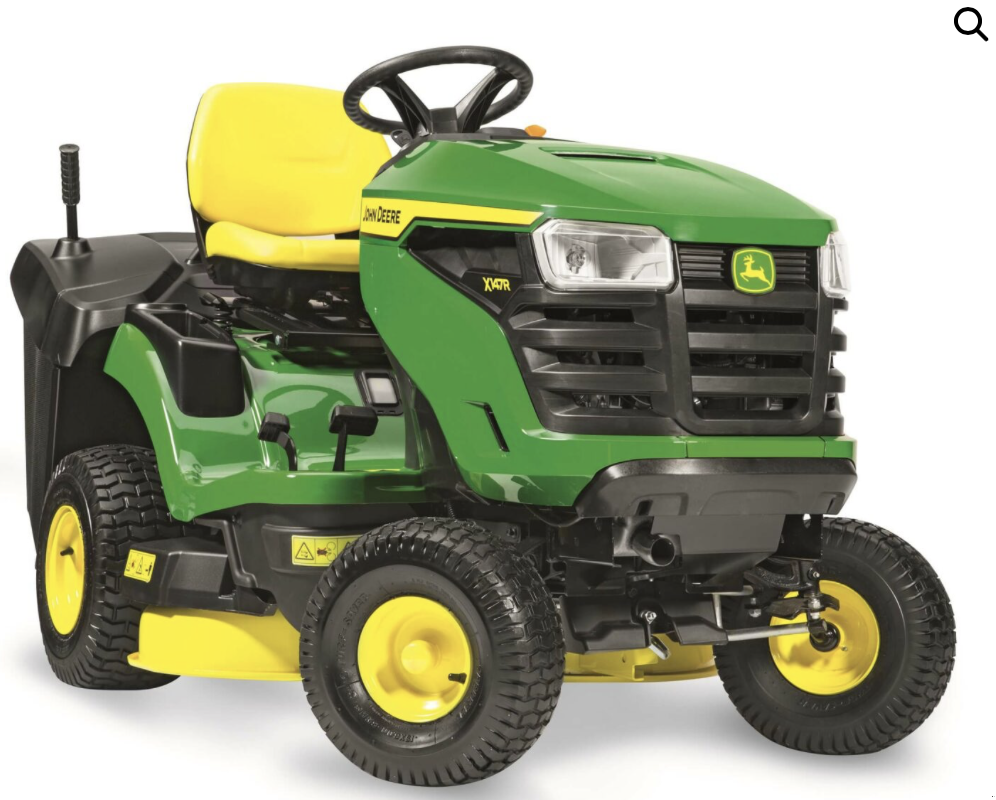Rasentraktor of the type John Deere X147R, Neumaschine in München (Picture 13)