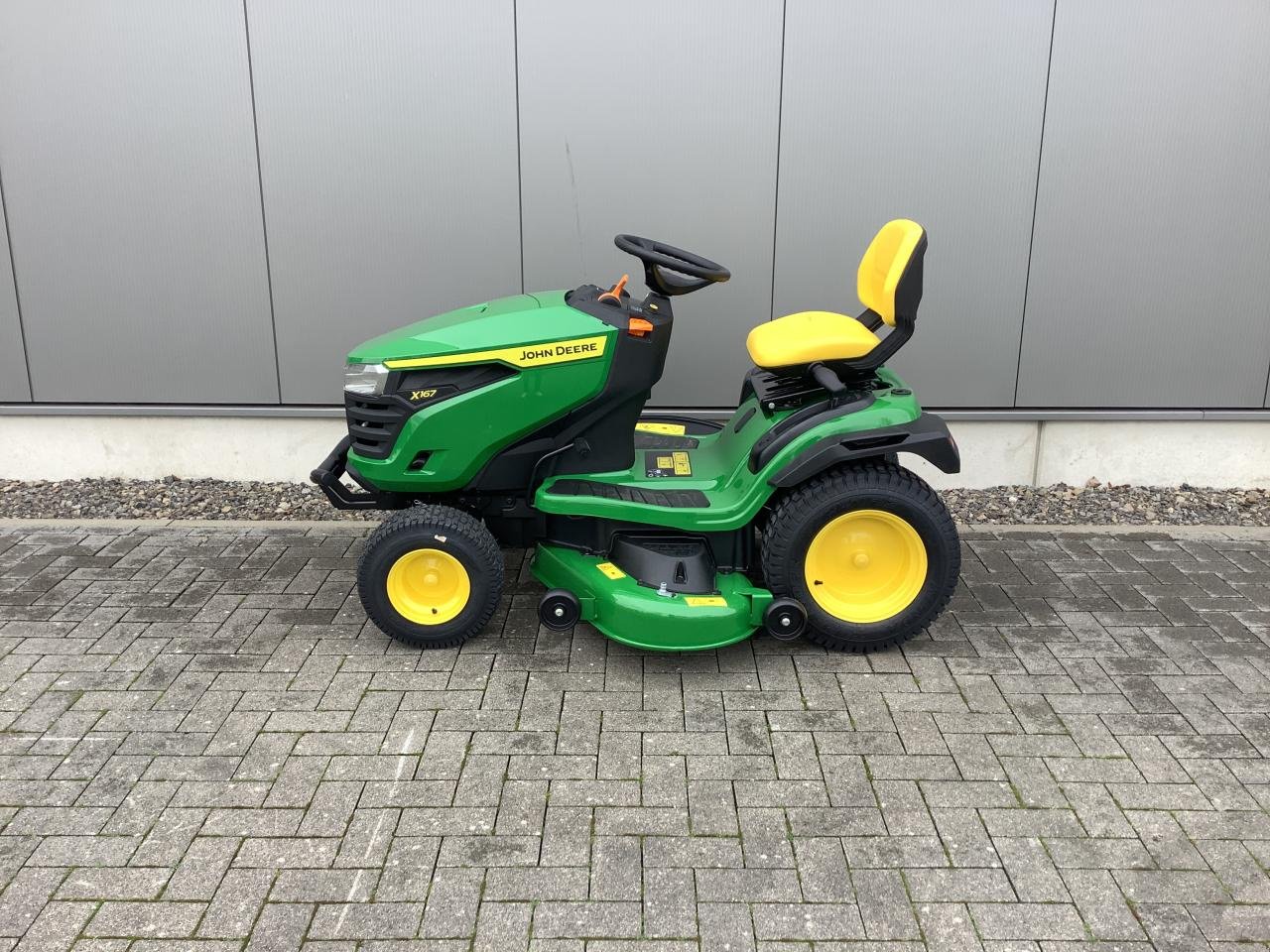 Rasentraktor a típus John Deere X167, Neumaschine ekkor: Greven (Kép 3)