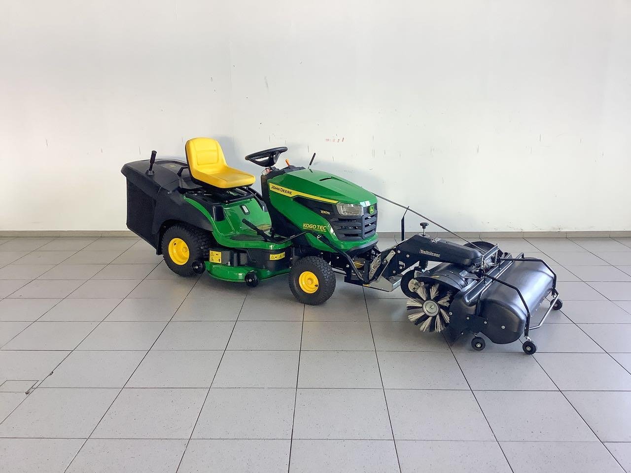 Rasentraktor a típus John Deere X167R m. Tielbürger tk520, Gebrauchtmaschine ekkor: Beckum (Kép 3)