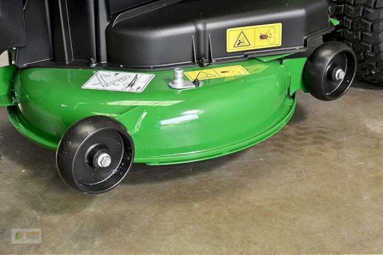 Rasentraktor του τύπου John Deere X167R RASENTRAKTOR, Neumaschine σε Bredstedt (Φωτογραφία 4)