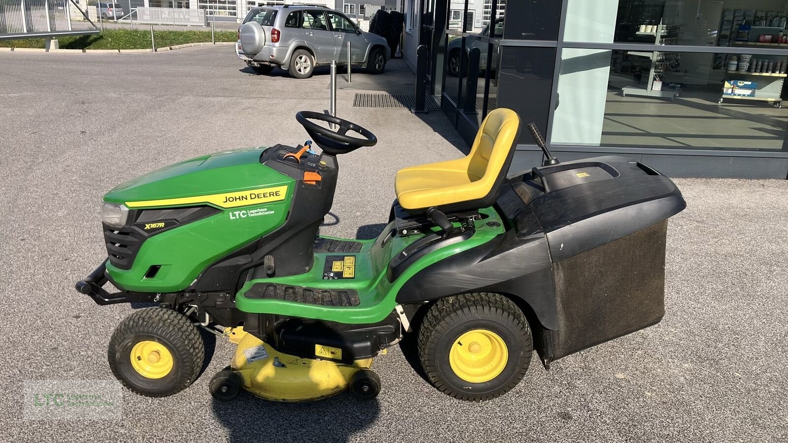 Rasentraktor a típus John Deere X167R, Vorführmaschine ekkor: Eggendorf (Kép 9)