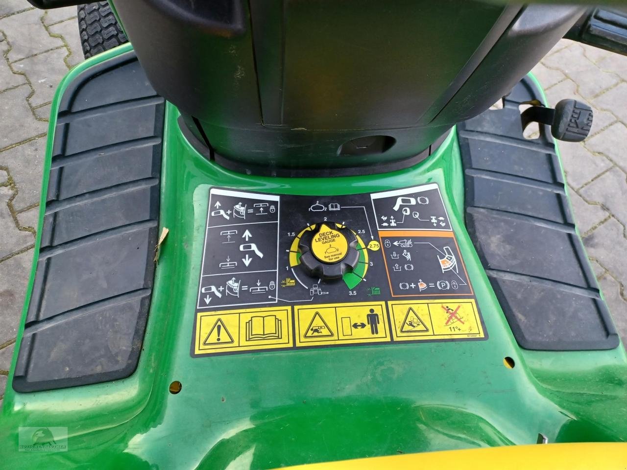 Rasentraktor typu John Deere X300R, Gebrauchtmaschine v Teichröda (Obrázek 10)