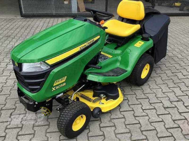 John Deere X300 Mahwerk - www.inf-inet.com