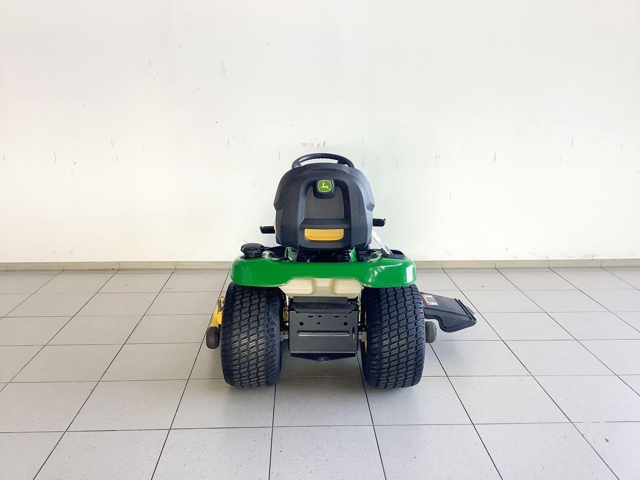 Rasentraktor типа John Deere X320, Gebrauchtmaschine в Beckum (Фотография 4)