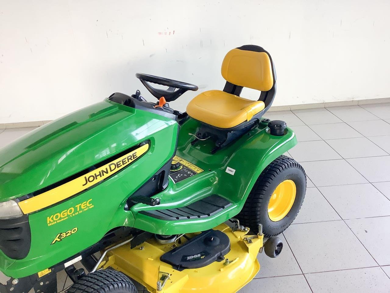 Rasentraktor типа John Deere X320, Gebrauchtmaschine в Beckum (Фотография 5)