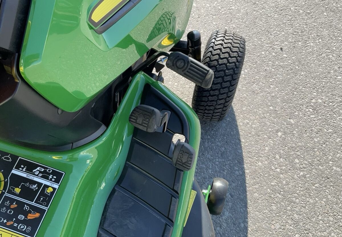 Rasentraktor del tipo John Deere X350 R, Neumaschine In Zwettl (Immagine 12)