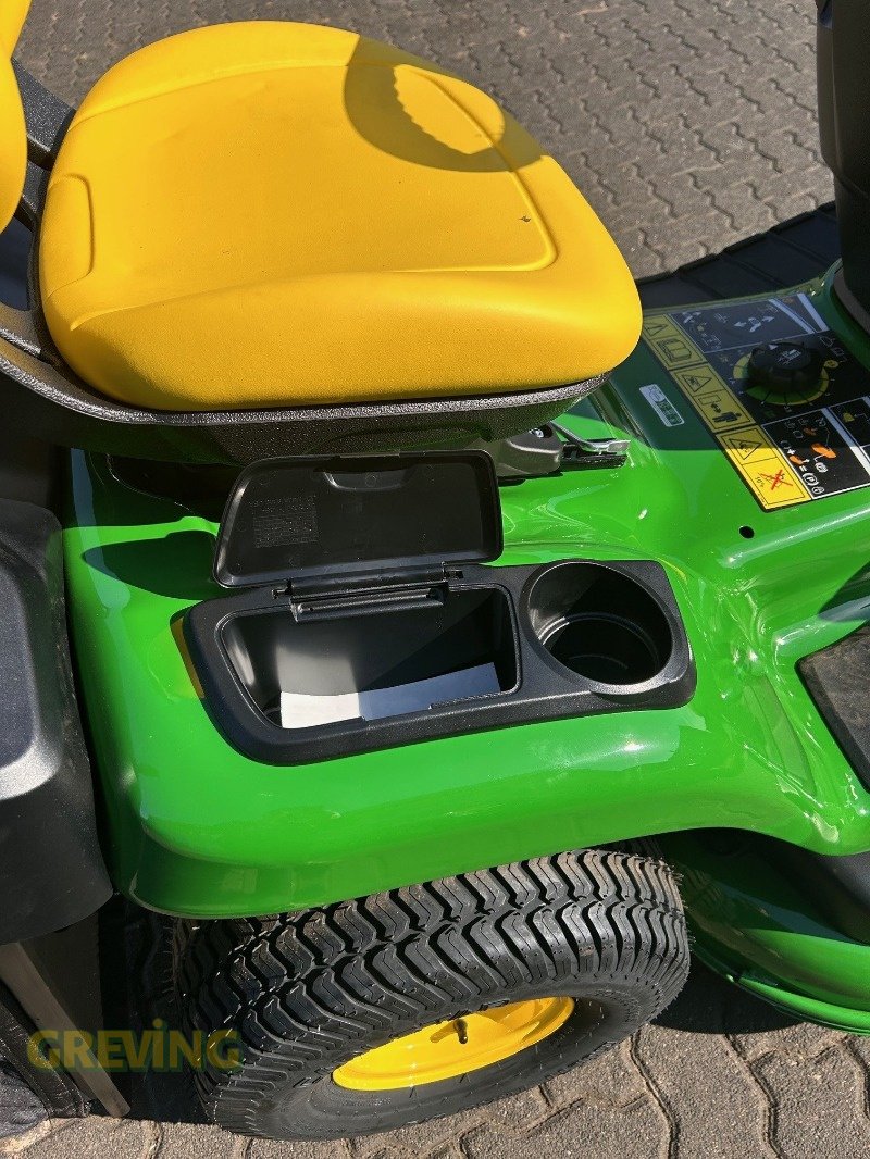 Rasentraktor of the type John Deere X350R, Neumaschine in Wesseling-Berzdorf (Picture 5)
