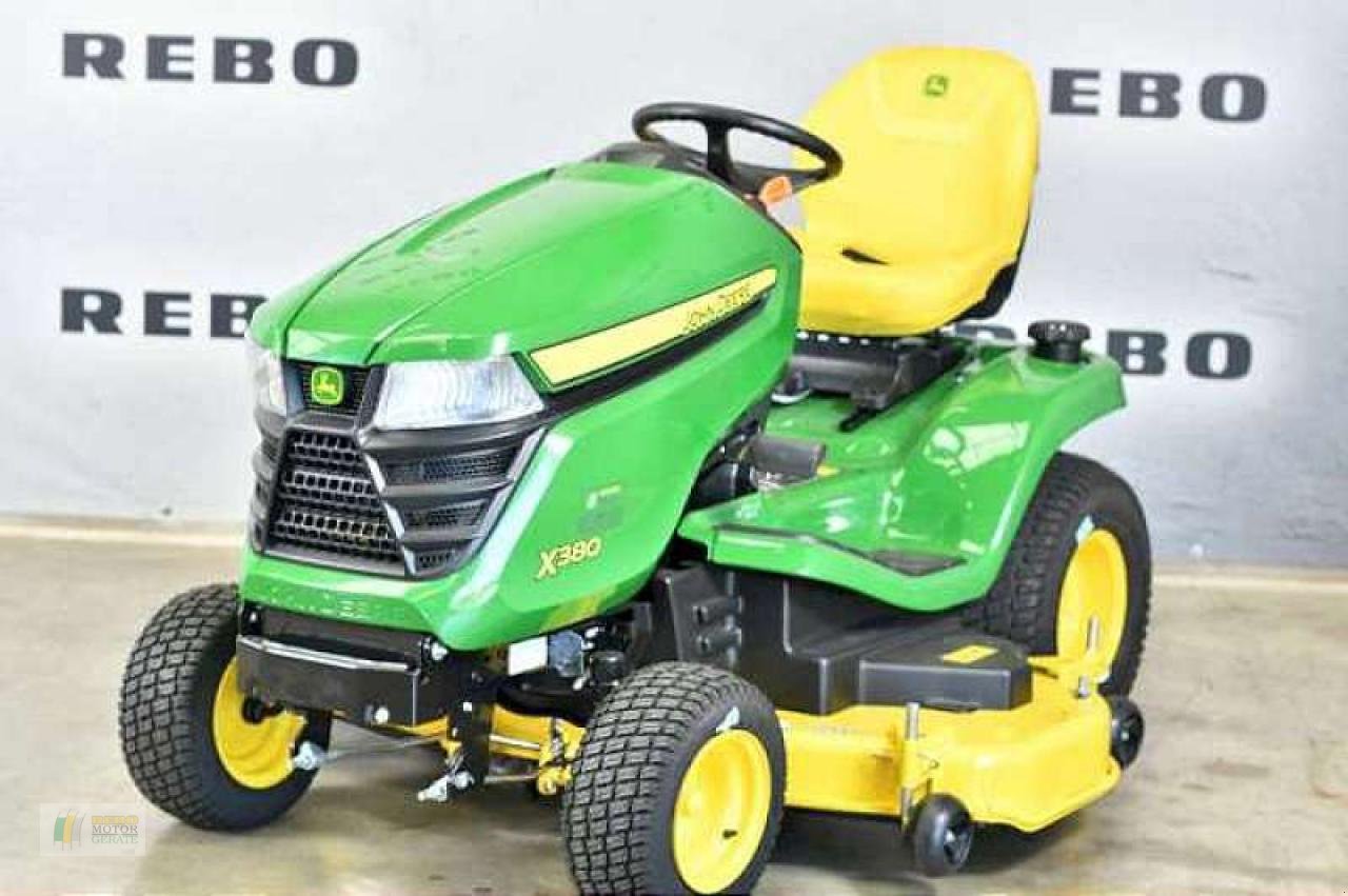 Rasentraktor of the type John Deere X380 RASENTRAKTOR, Neumaschine in Bremervörde (Picture 1)