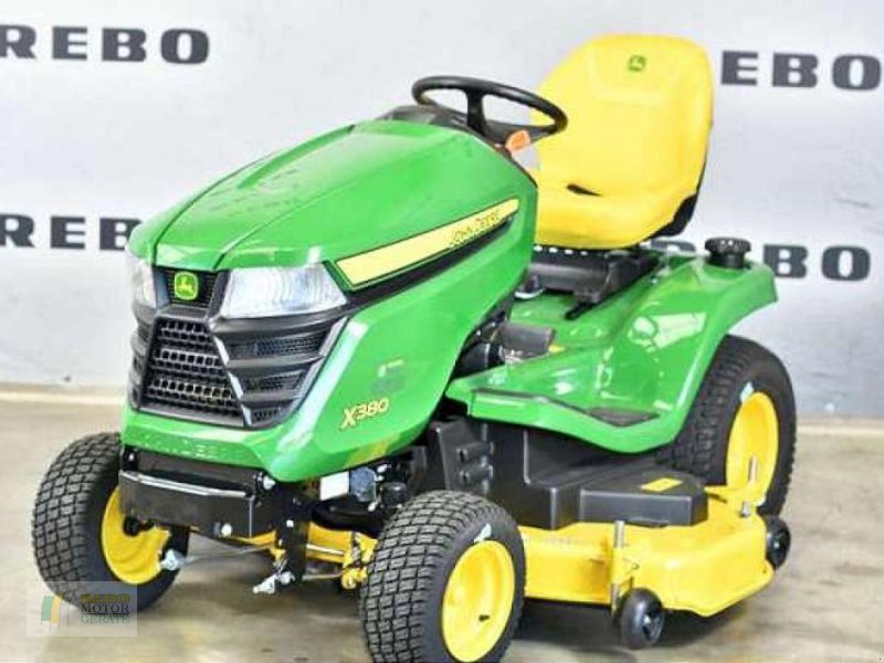 Rasentraktor of the type John Deere X380 RASENTRAKTOR, Neumaschine in Bremervörde (Picture 1)