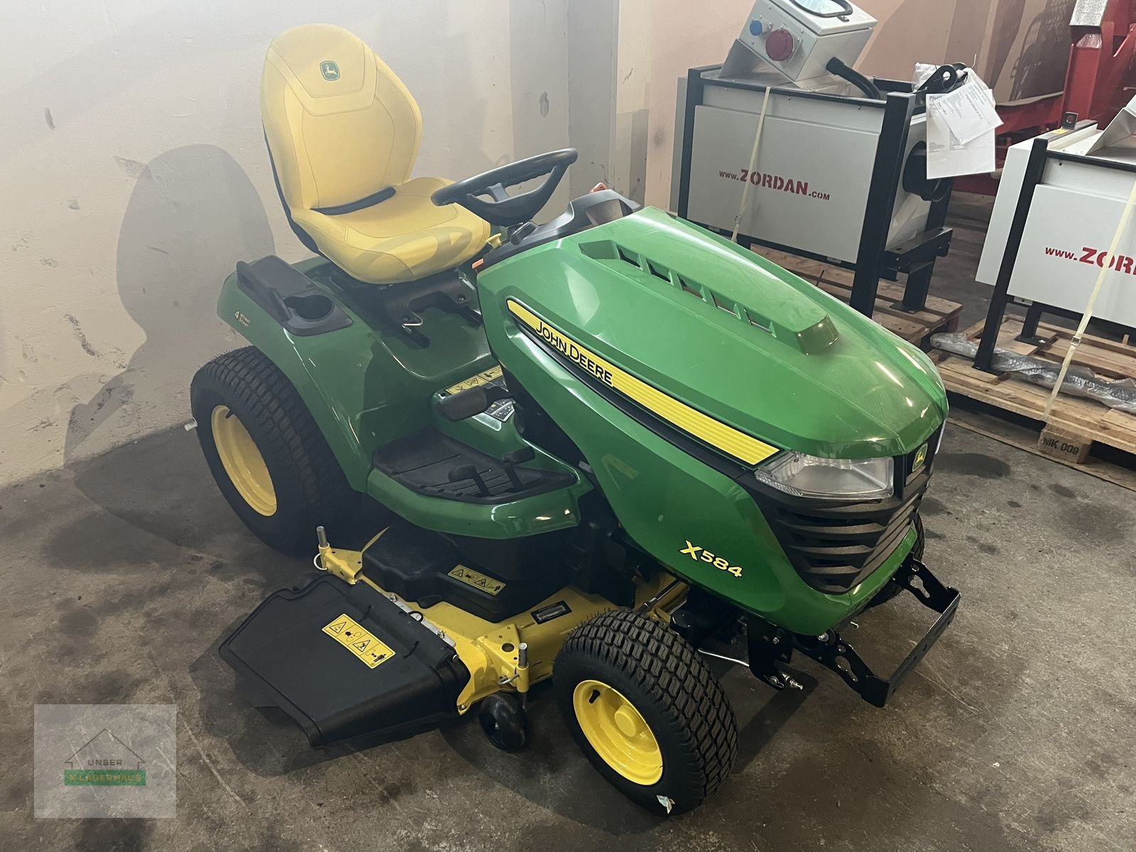 Rasentraktor typu John Deere X584, Gebrauchtmaschine v Wartberg (Obrázek 7)
