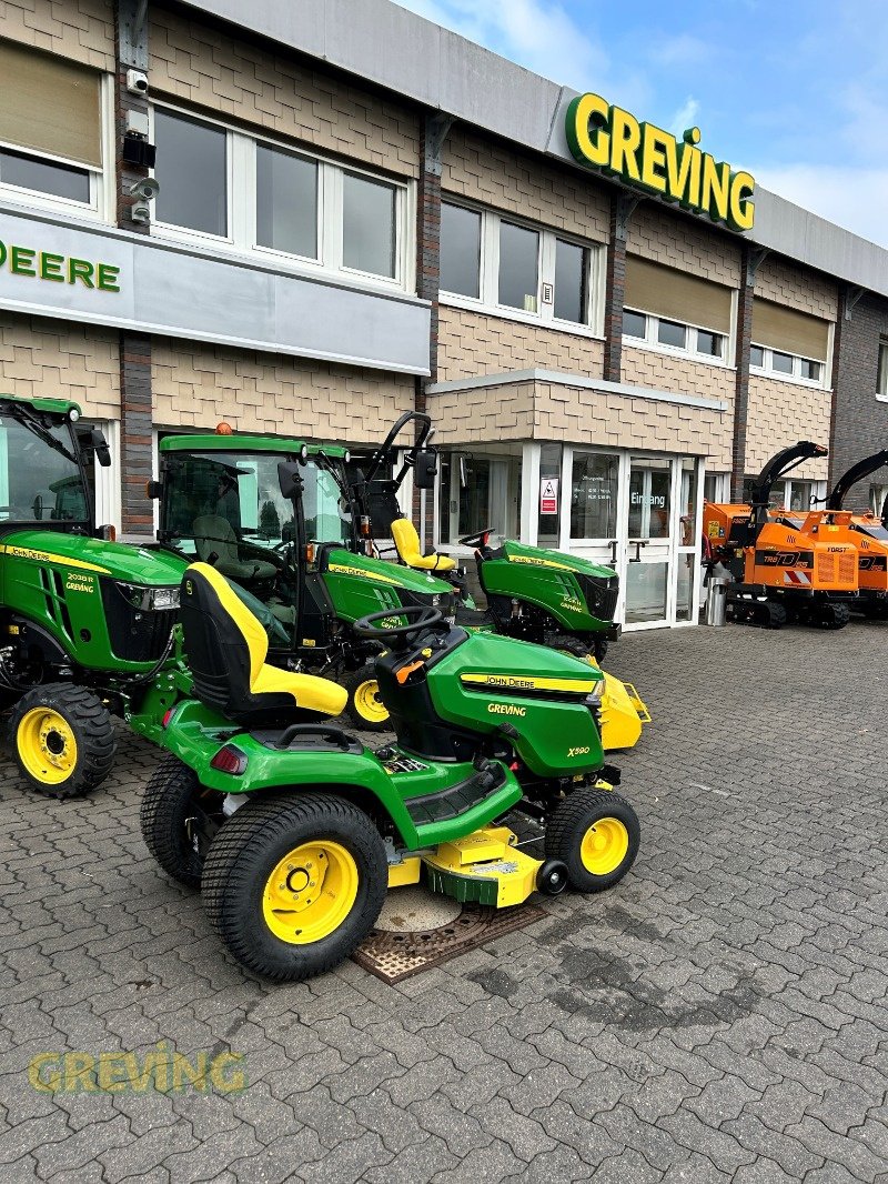 Rasentraktor des Typs John Deere X590 Feucht, Neumaschine in Wesseling-Berzdorf (Bild 5)