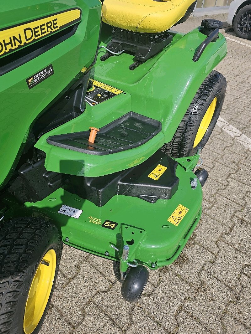 Rasentraktor del tipo John Deere X590, Gebrauchtmaschine In Lauterberg/Barbis (Immagine 5)