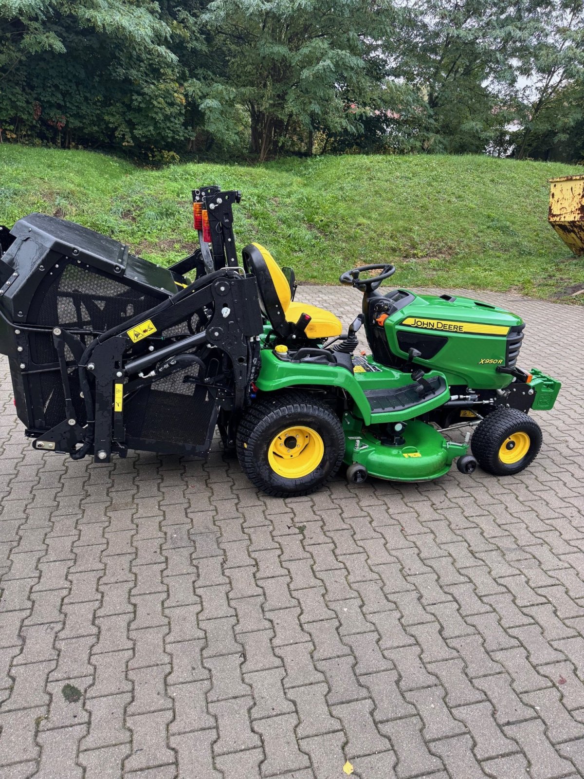 Rasentraktor от тип John Deere X950R, Gebrauchtmaschine в Neuzelle (Снимка 2)
