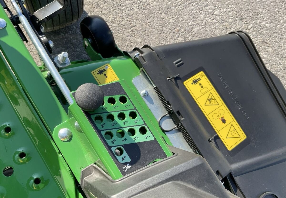 Rasentraktor типа John Deere Z 515E, Neumaschine в Zwettl (Фотография 14)