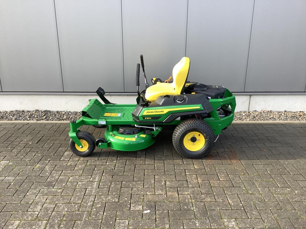 Rasentraktor a típus John Deere Z315E, Neumaschine ekkor: Dorsten-Wulfen (Kép 3)
