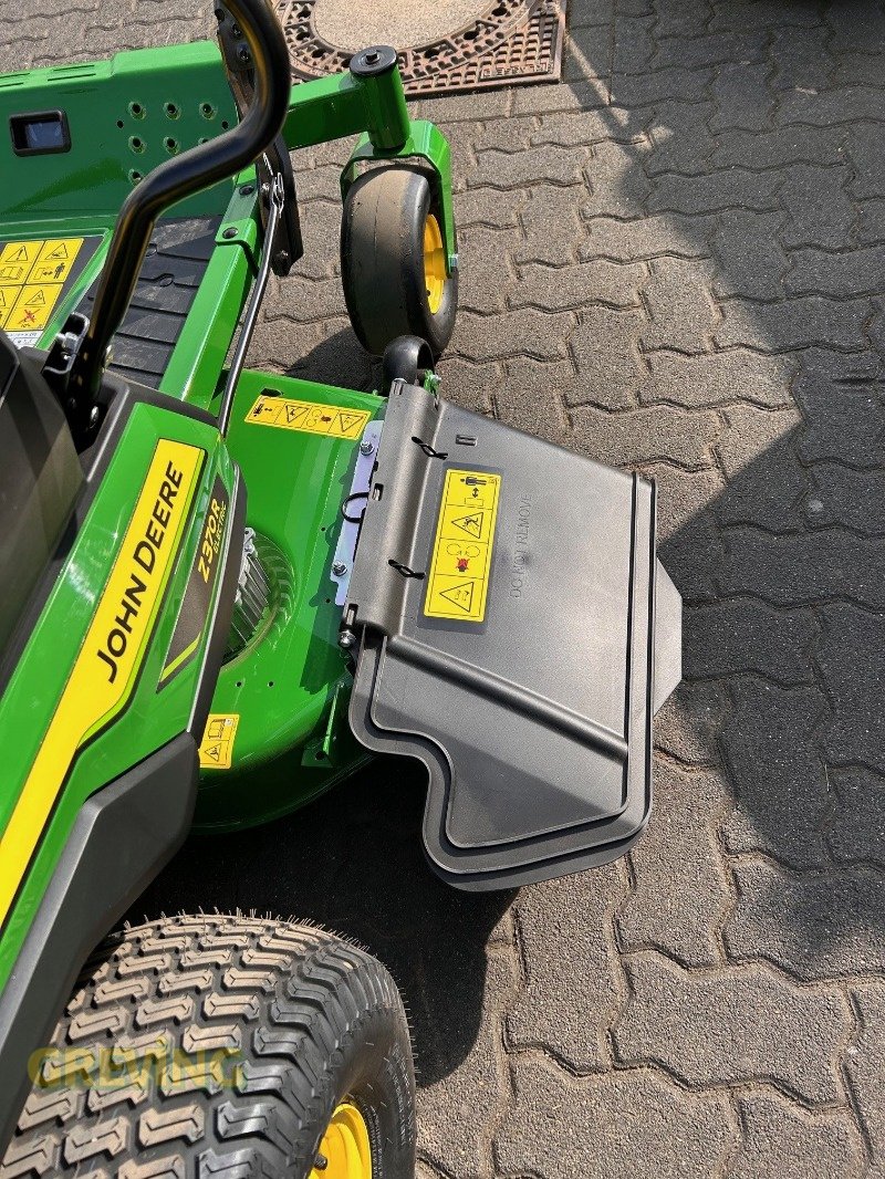 Rasentraktor a típus John Deere Z370R, Neumaschine ekkor: Wesseling-Berzdorf (Kép 3)