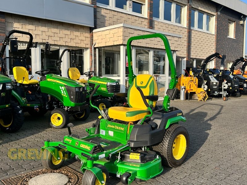 Rasentraktor typu John Deere Z545R, Neumaschine v Wesseling-Berzdorf