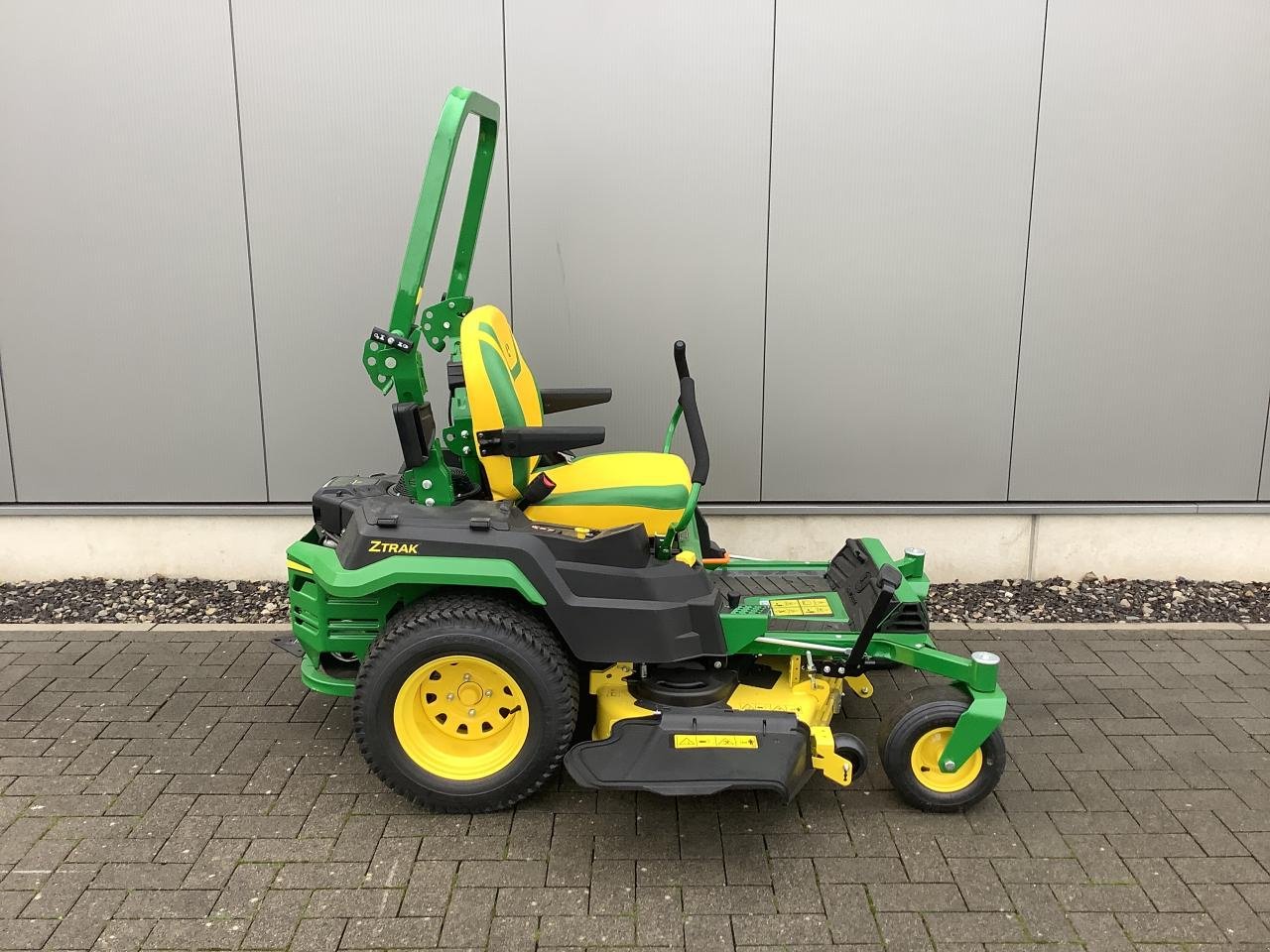 Rasentraktor a típus John Deere Z545R, Neumaschine ekkor: Stralsund (Kép 4)