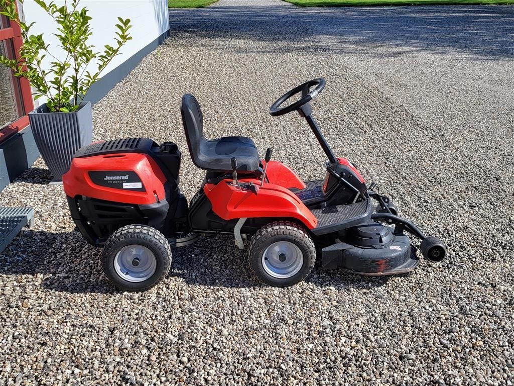 Rasentraktor des Typs Jonsered FR 2312M, Gebrauchtmaschine in Storvorde (Bild 4)