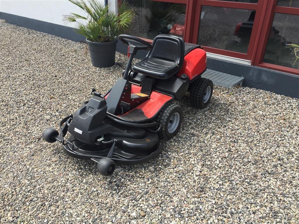 Rasentraktor of the type Jonsered FR2116MA, Gebrauchtmaschine in Storvorde (Picture 3)