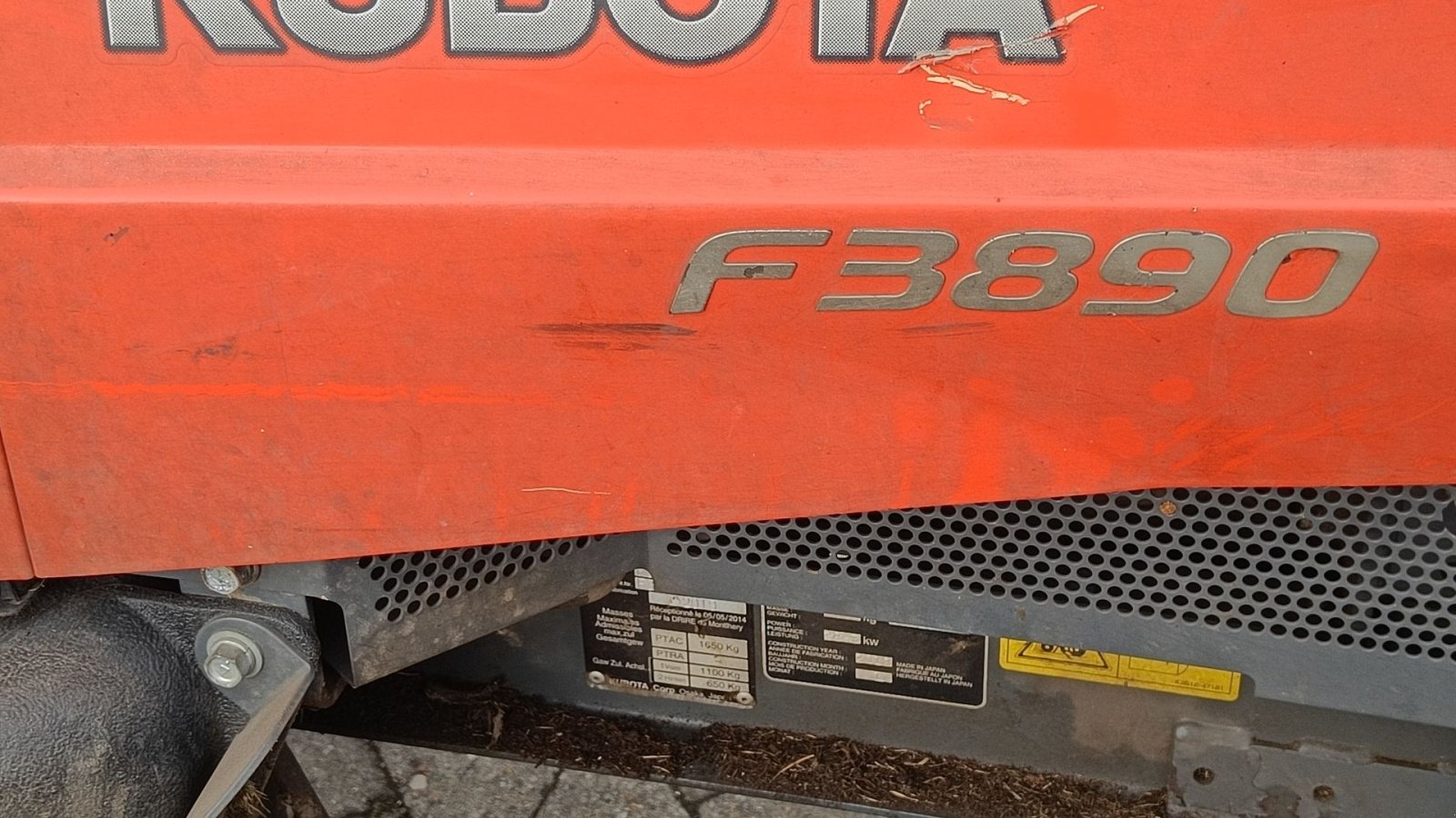 Rasentraktor des Typs Kubota F3890 med 4 WD og spare, Gebrauchtmaschine in Egtved (Bild 11)