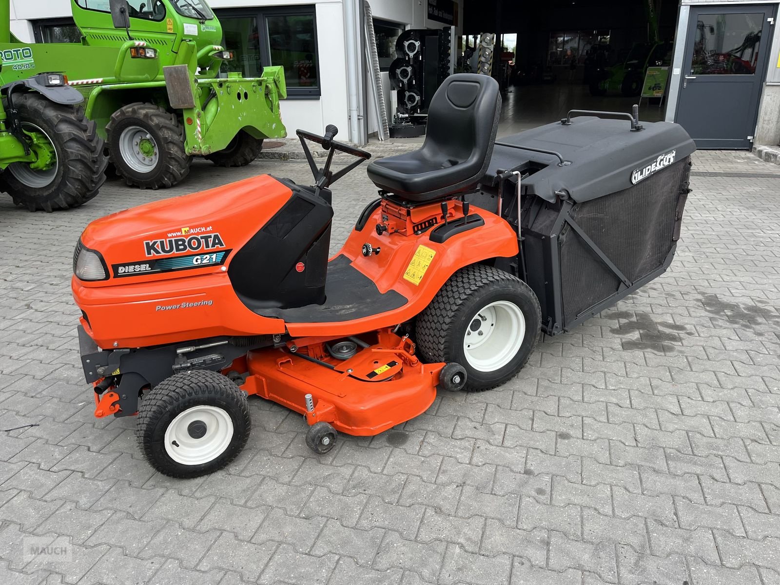 Rasentraktor a típus Kubota G18 / G21, Gebrauchtmaschine ekkor: Burgkirchen (Kép 3)