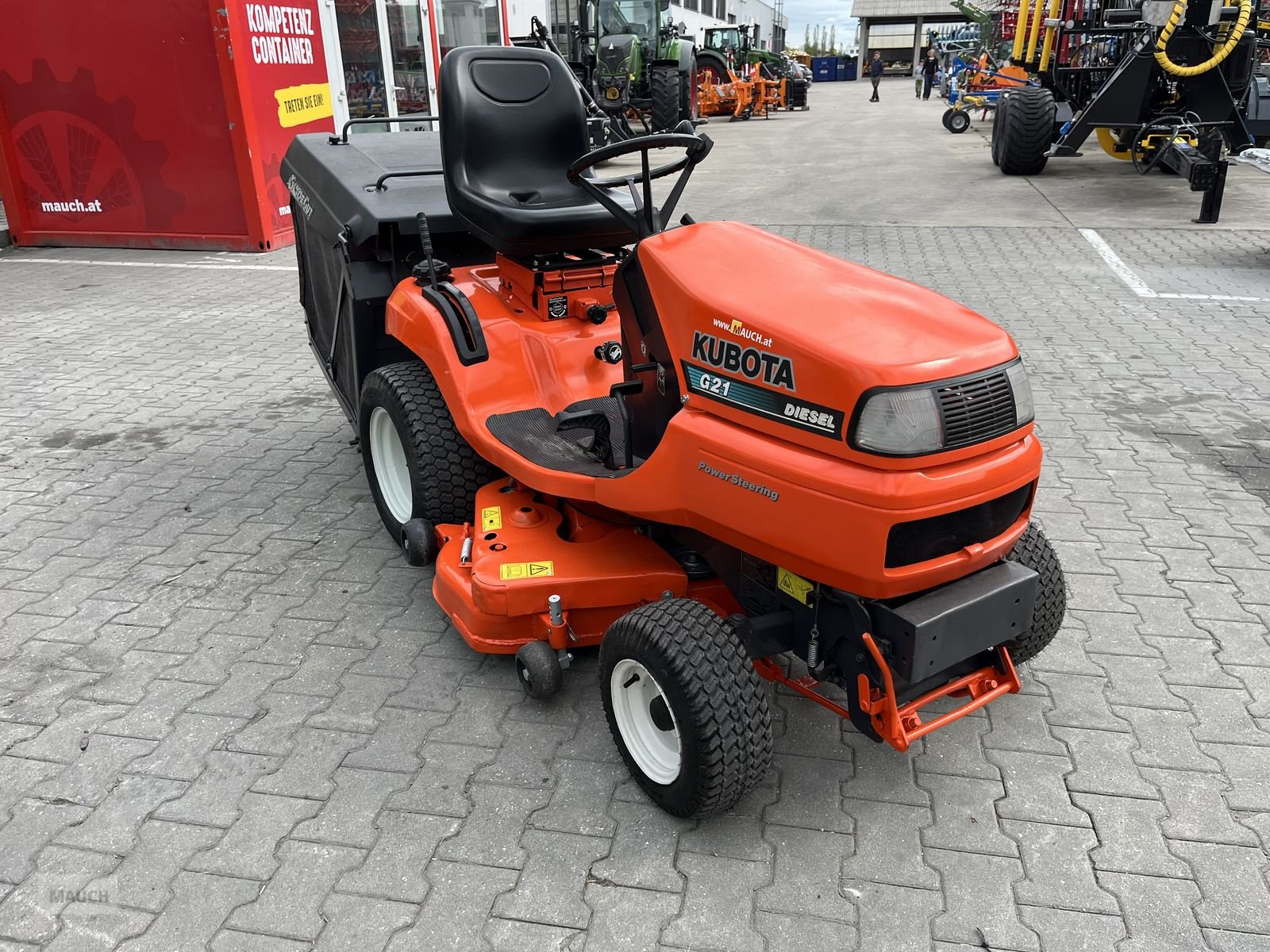 Rasentraktor a típus Kubota G18 / G21, Gebrauchtmaschine ekkor: Burgkirchen (Kép 7)