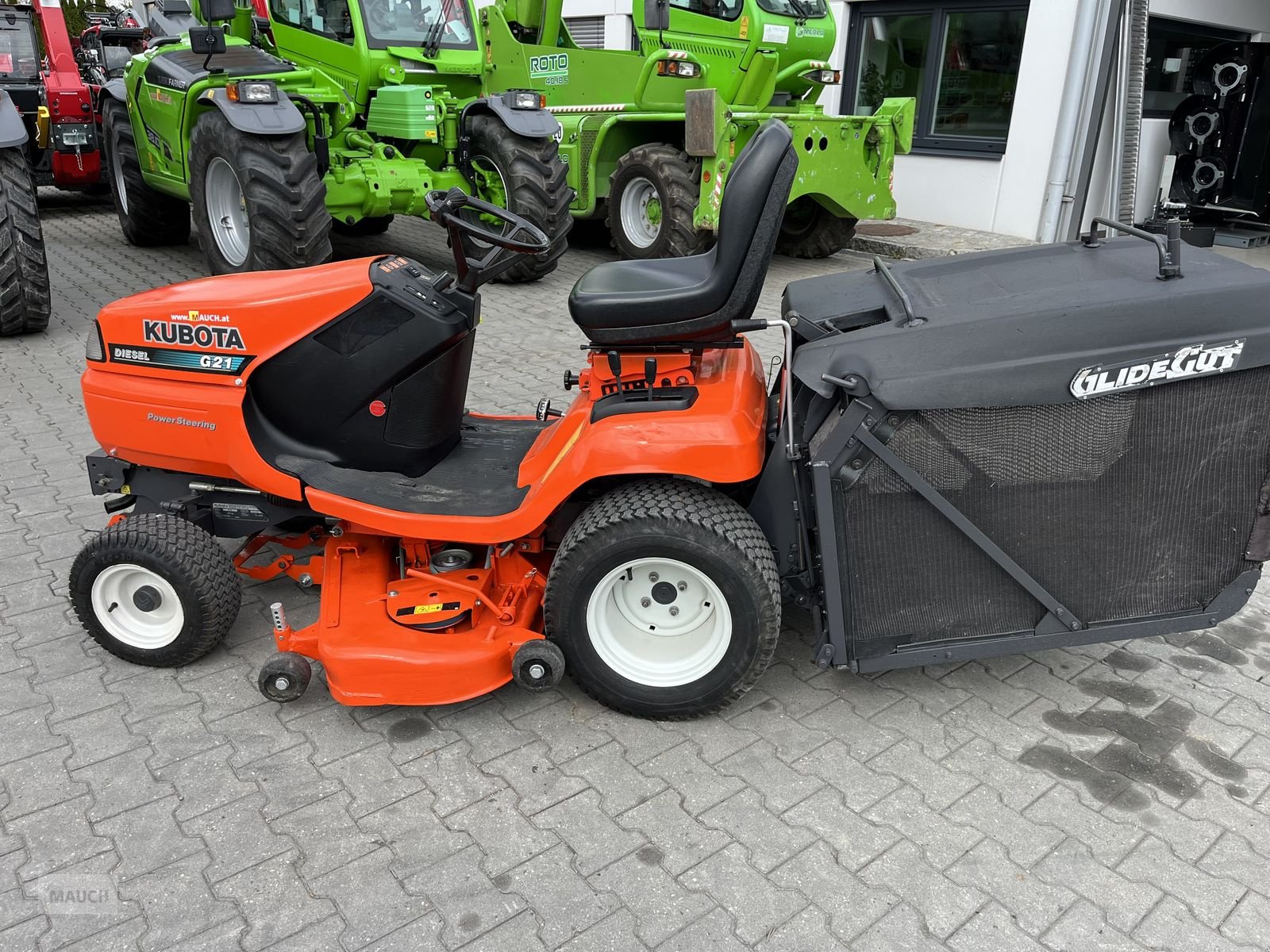 Rasentraktor a típus Kubota G18 / G21, Gebrauchtmaschine ekkor: Burgkirchen (Kép 4)