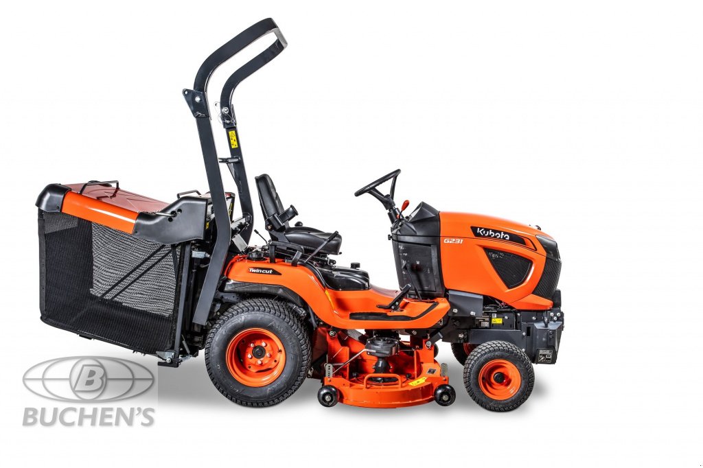 Rasentraktor des Typs Kubota G231 HD, Neumaschine in Olpe (Bild 10)