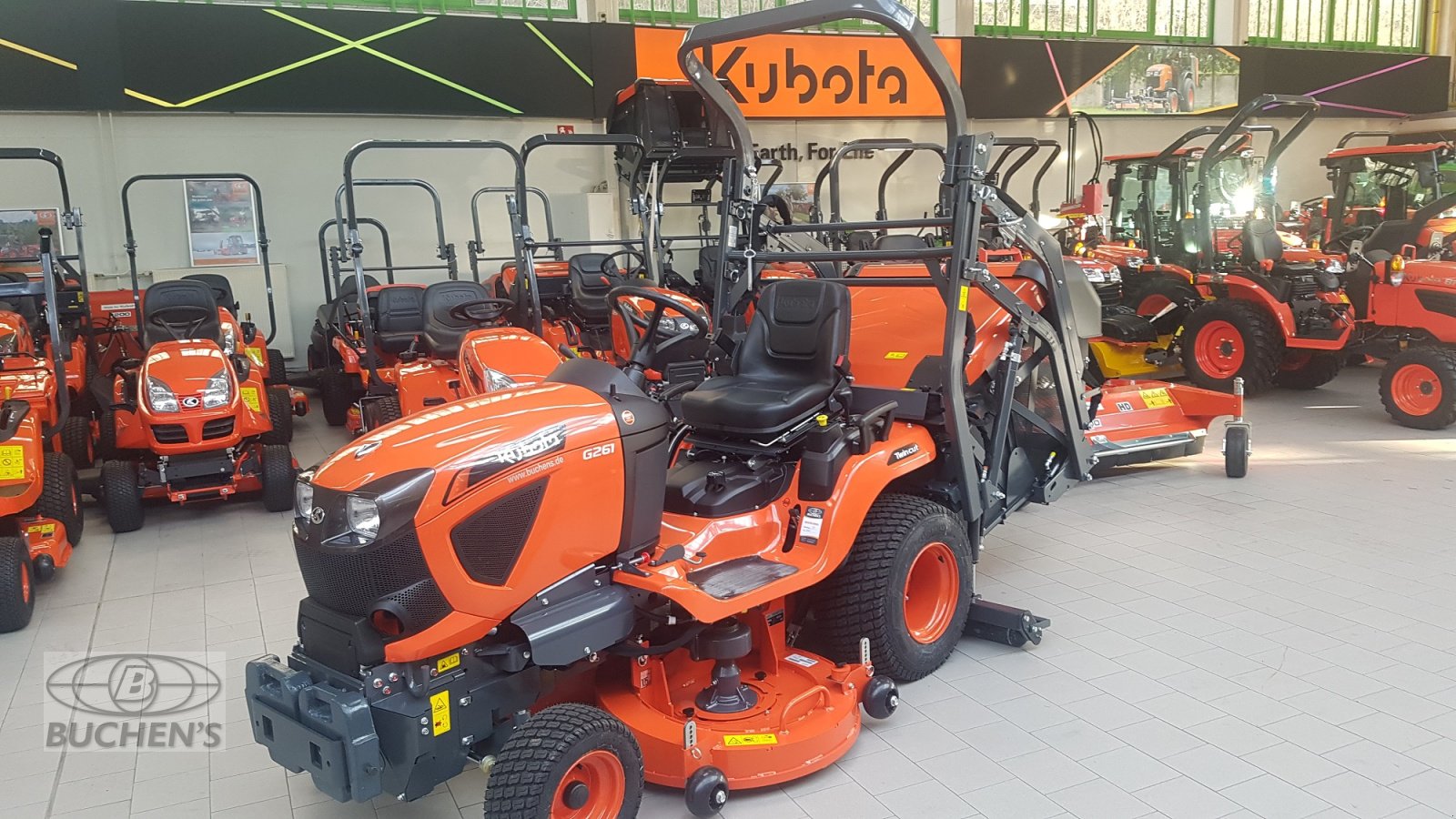 Rasentraktor des Typs Kubota G261-HD Sportplatzmäher, Neumaschine in Olpe (Bild 1)