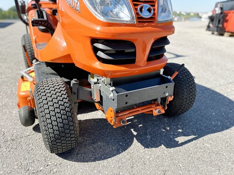 Rasentraktor des Typs Kubota GR 1600 II Rops Rasentraktor, Gebrauchtmaschine in St. Marienkirchen (Bild 7)